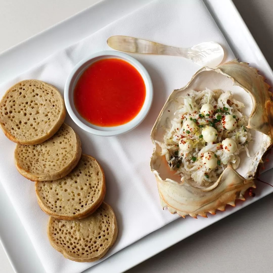 All of the hard work has been done with our fresh sweet hand-picked Queensland mud crab. Pile it high on a buckwheat crumpet with a spoonful of our CATALINA house-made fermented chilli dressing - for just the right amount of heat. Indulgent is the wo