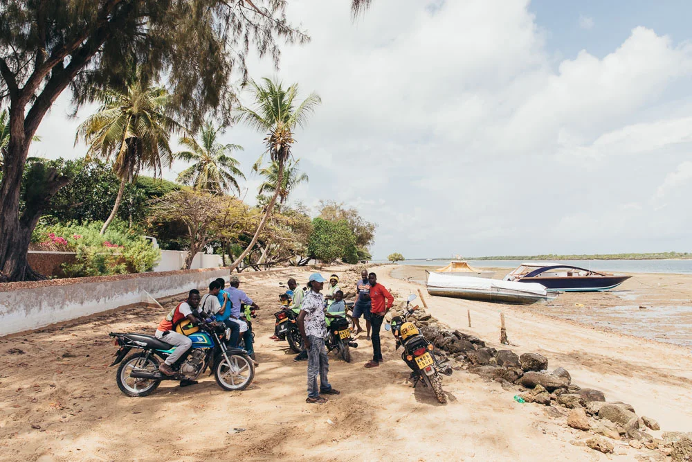 Boda bodas parked waiting for customers.