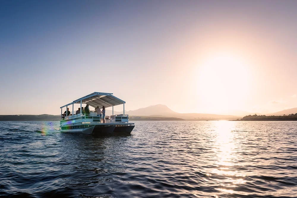 benguela-cove-tasting-room-sunset-pontoon-hermanus.jpg