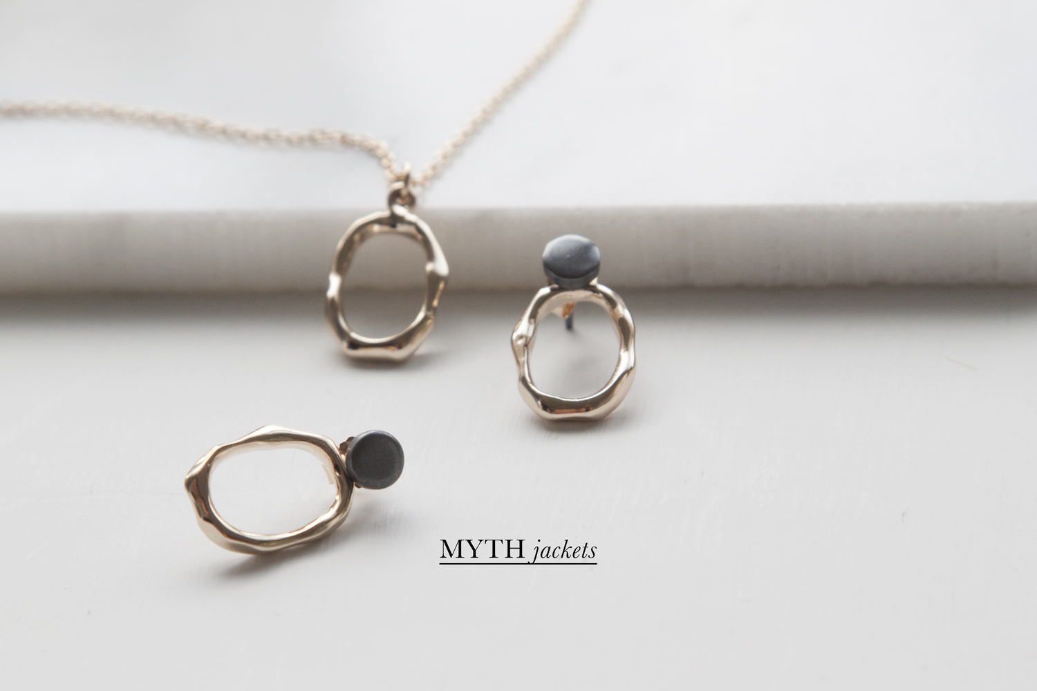 15.+Anastassia+Sel+Jewelry+-+Contemporary+Jewelry.png