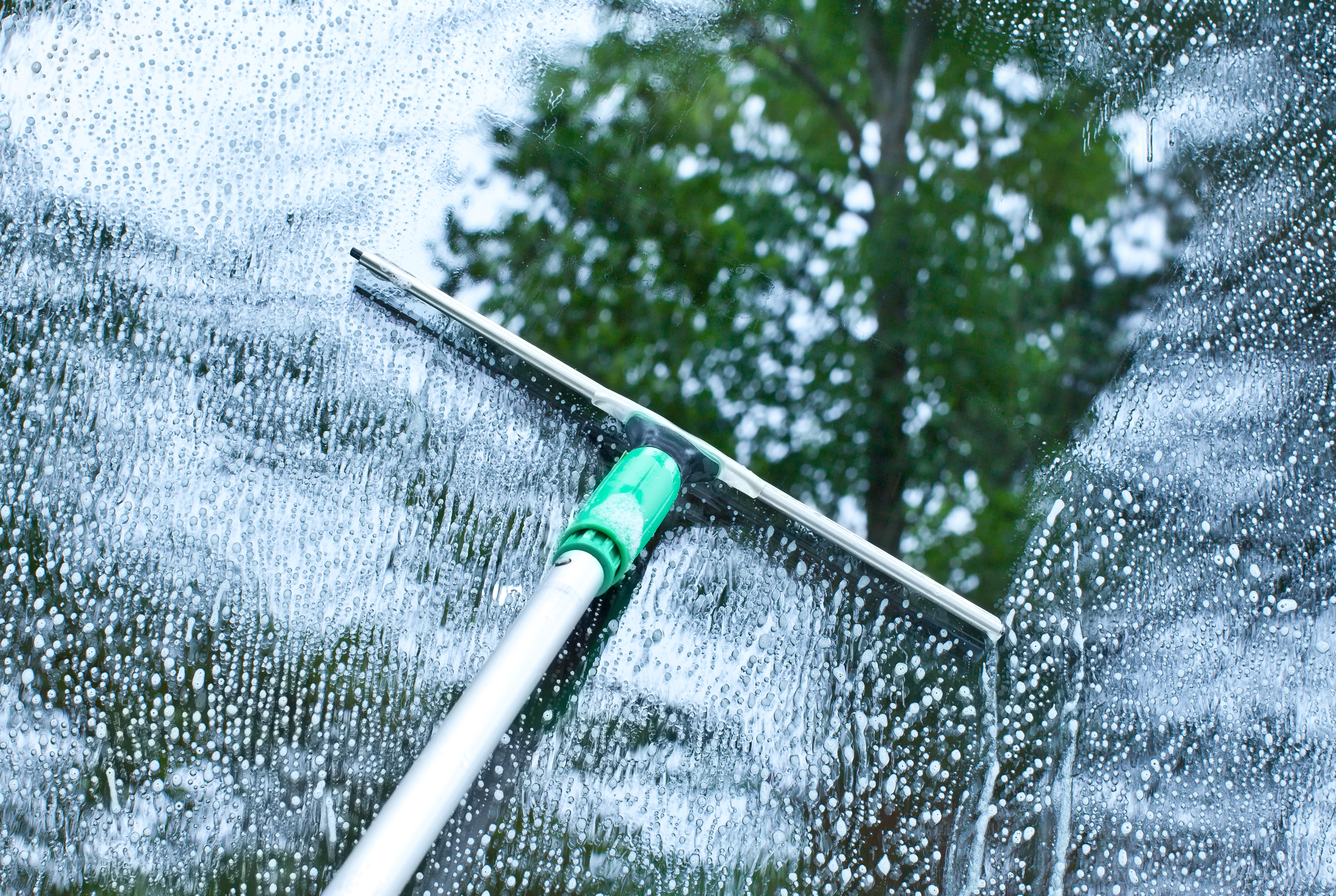   Bring a bright shine to your homes appearance   Professional Residential &amp; Commercial   Window Cleaning | Power Washing | Gutter Cleaning   (914) 406-9287    Click to Call  