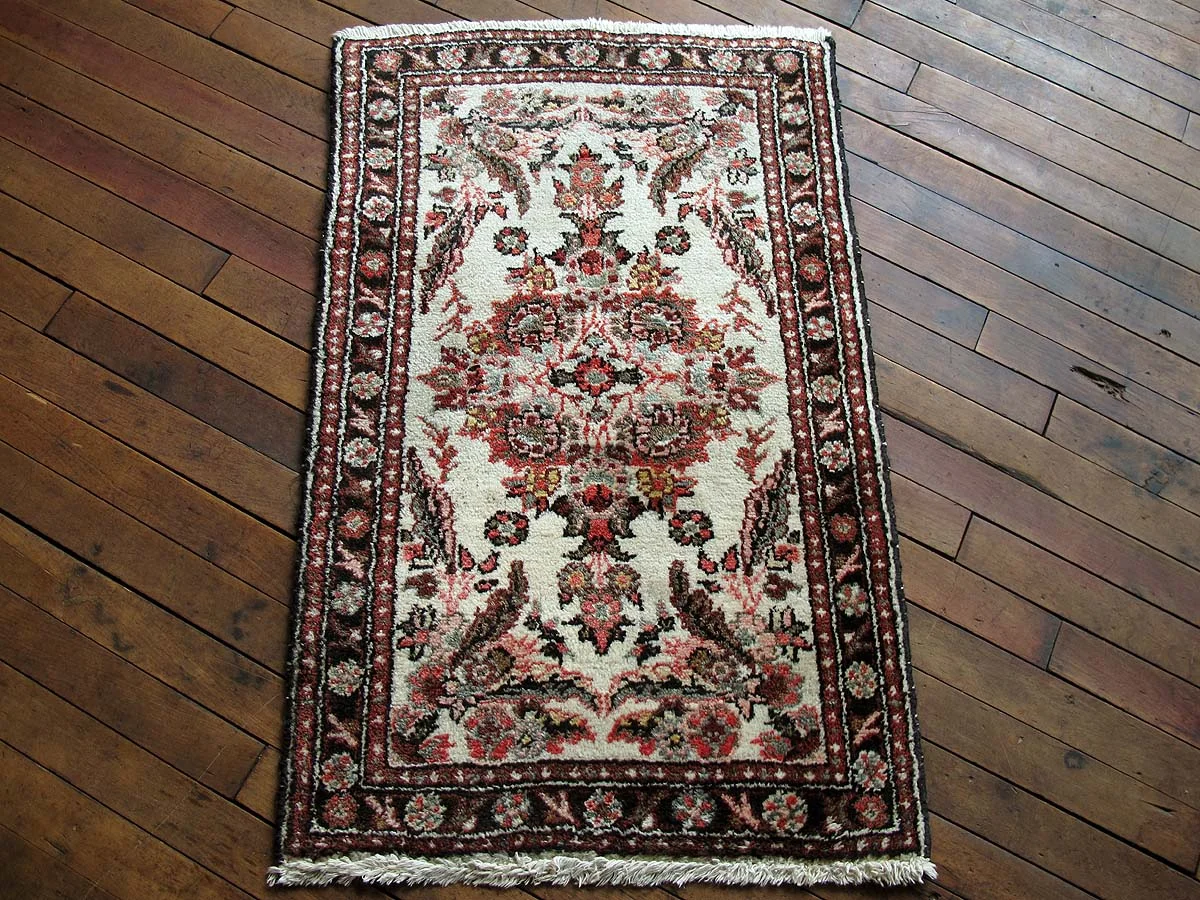 Persian Hamadan Rug 2'0"x3'0"
