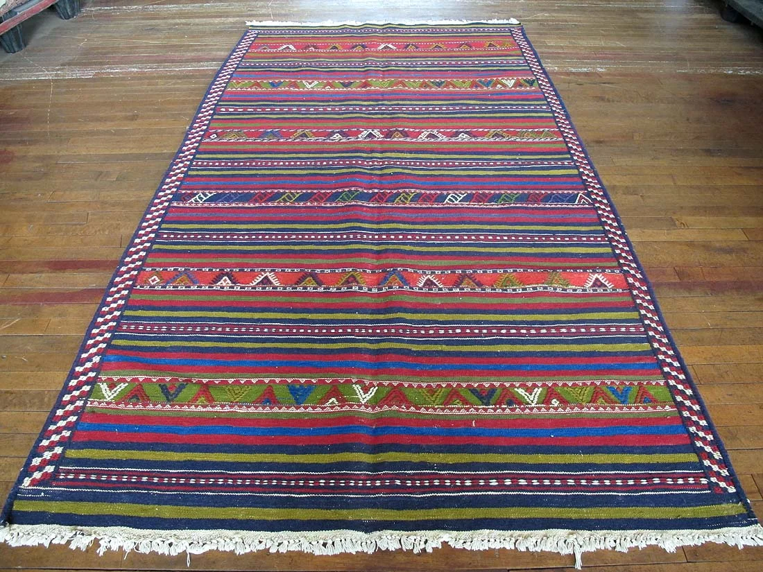 Persian Shiraz Kilim 4'8"x8'6"