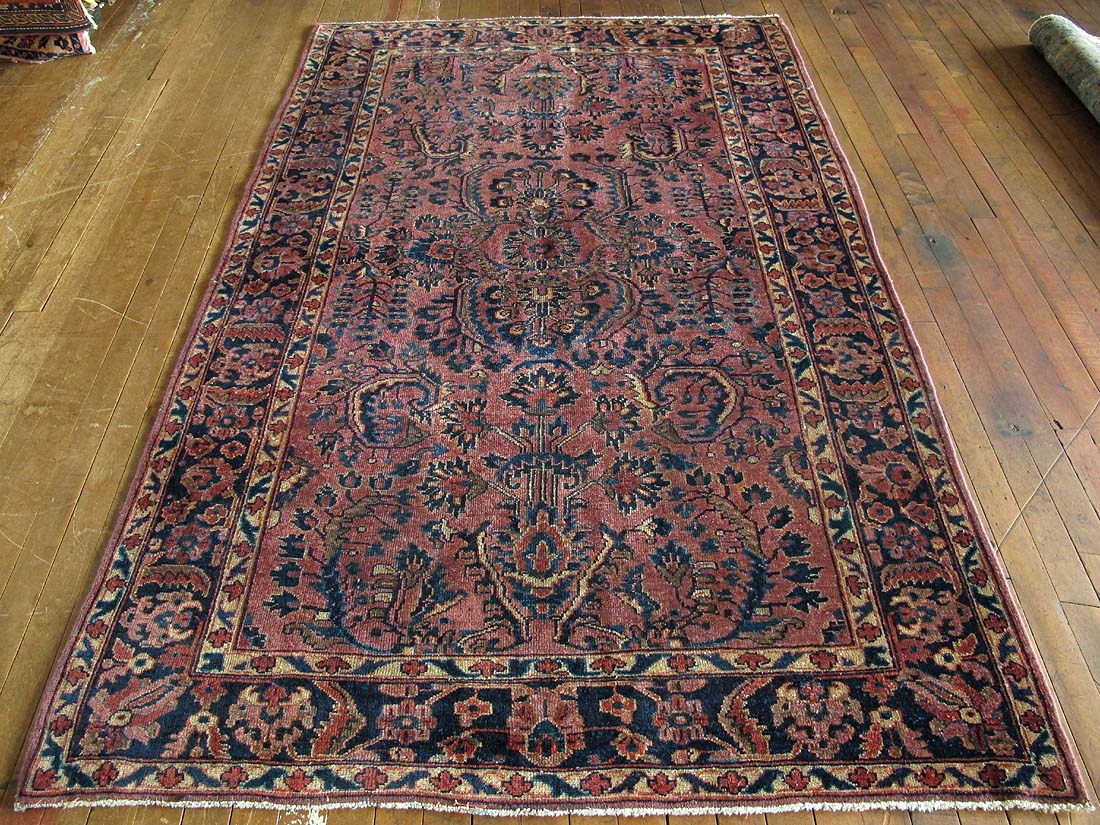 Persian Sarouk Rug 4'4"x7'0"