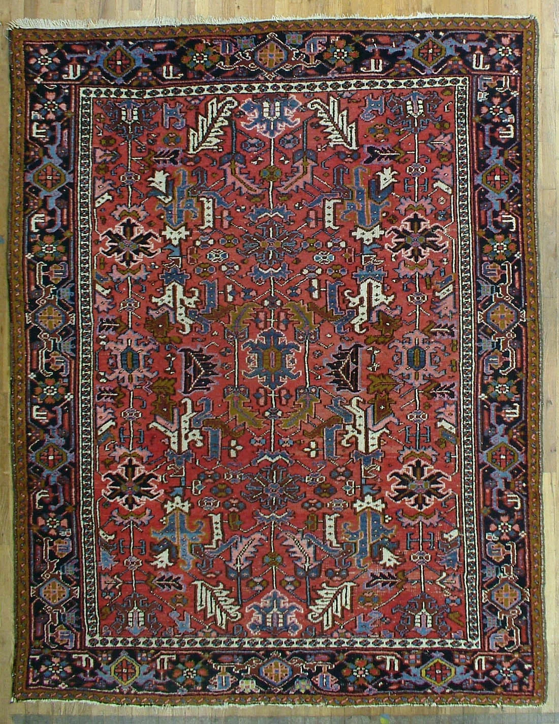 Persian Heriz Rug 7'6"x9'10"