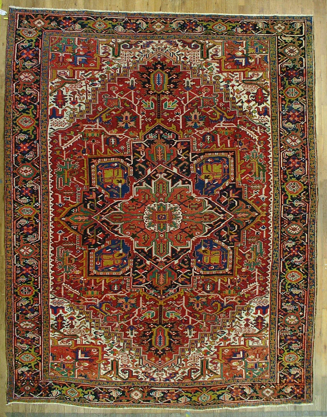Persian Heriz Rug 9'2"x11'8"