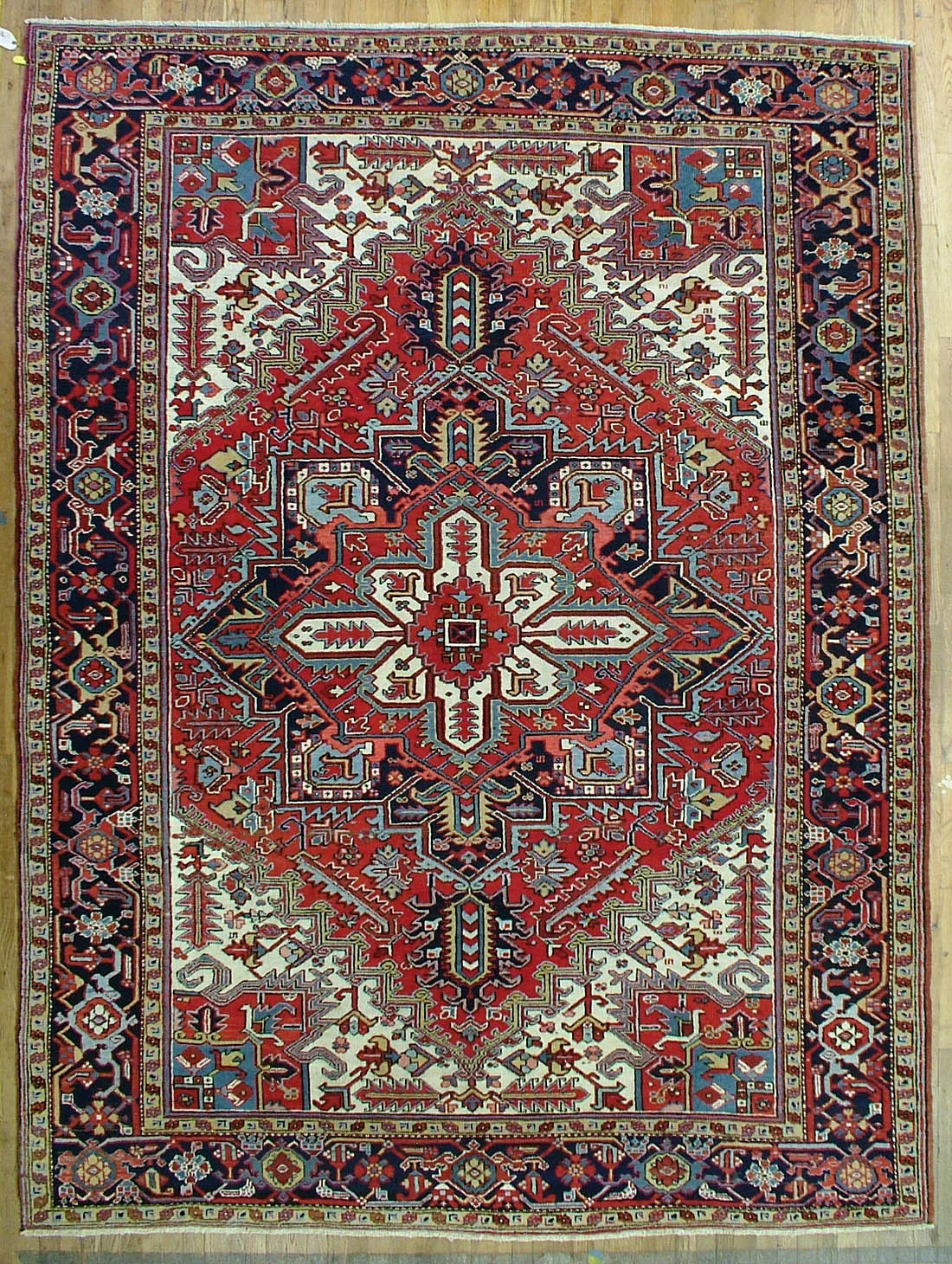 Persian Heriz Rug 8'5"x11'4"