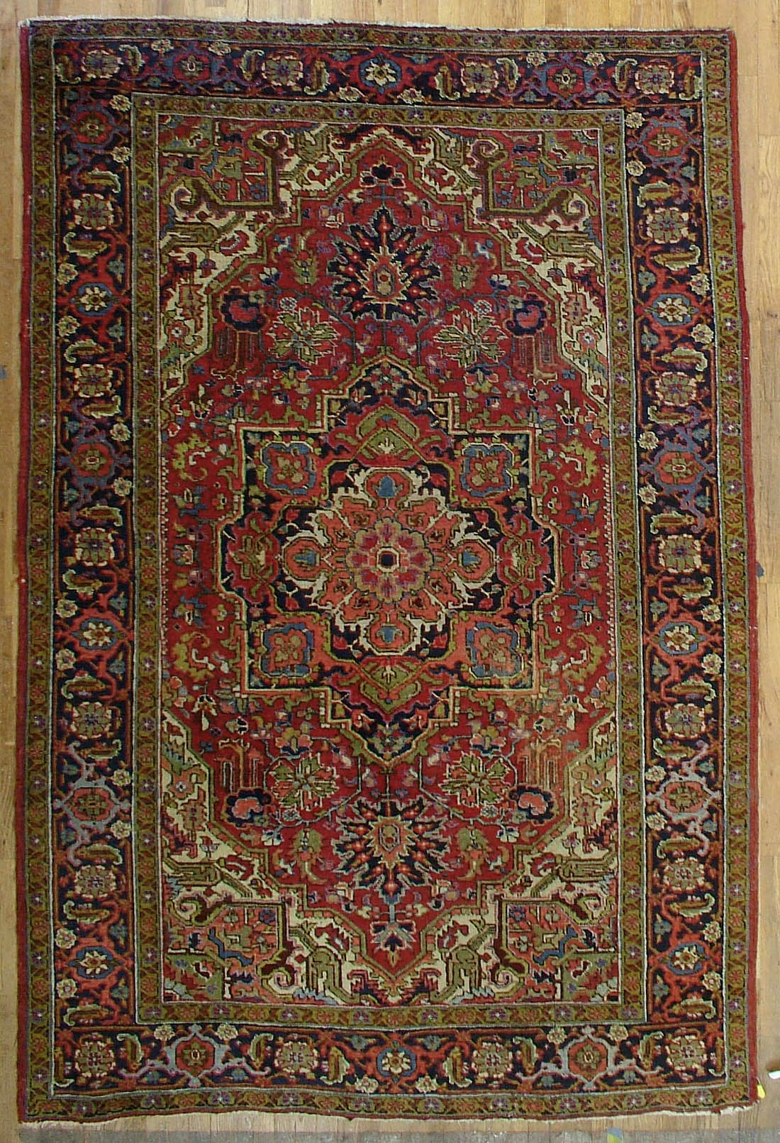 Persian Heriz Rug 6'7"x9'10"