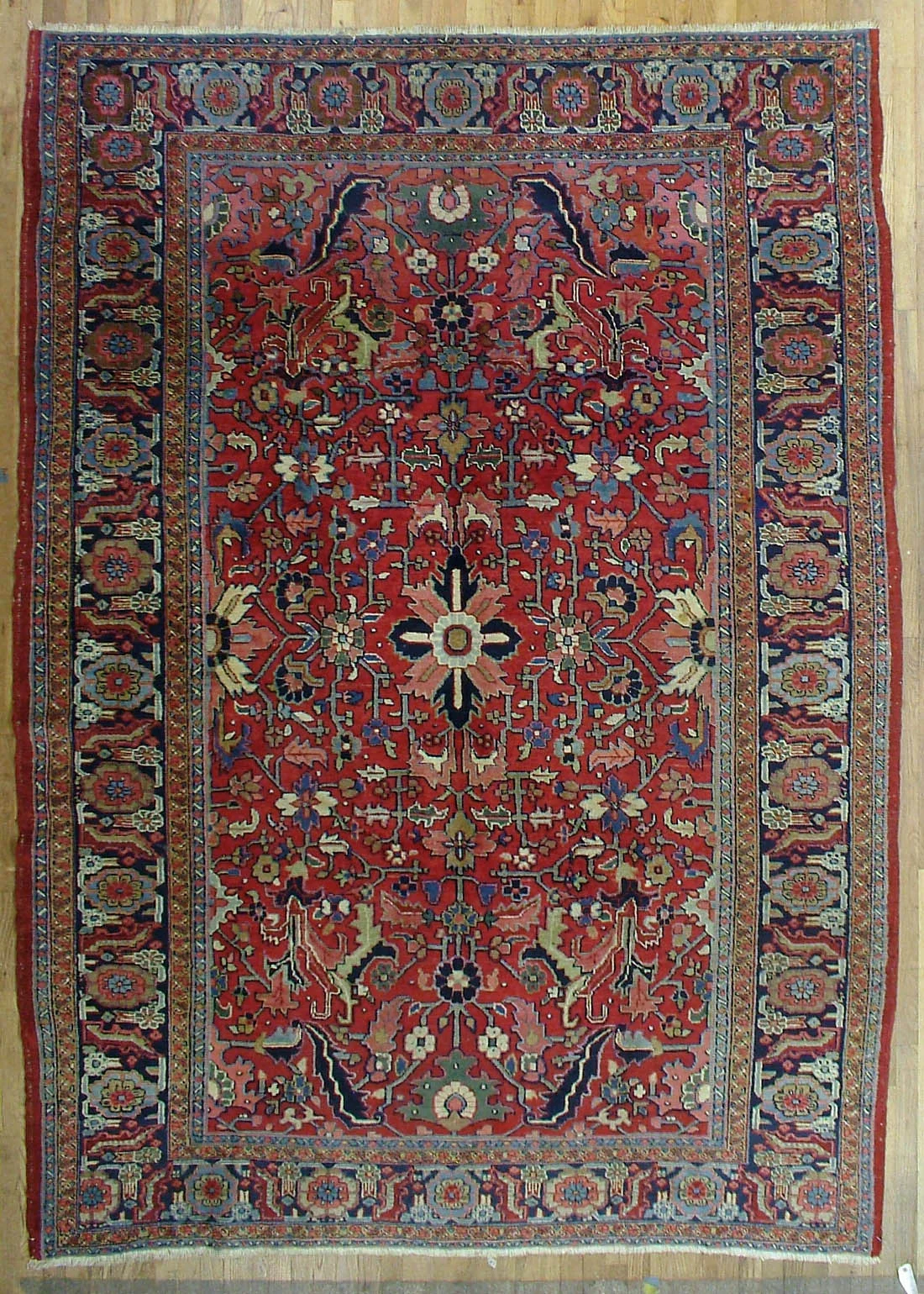 Persian Heriz Rug 7'5"x10'3"