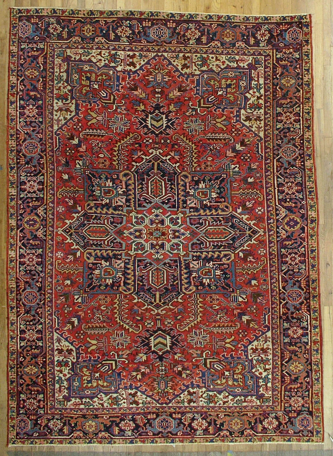 Persian Heriz Rug 7'5"x10'4"