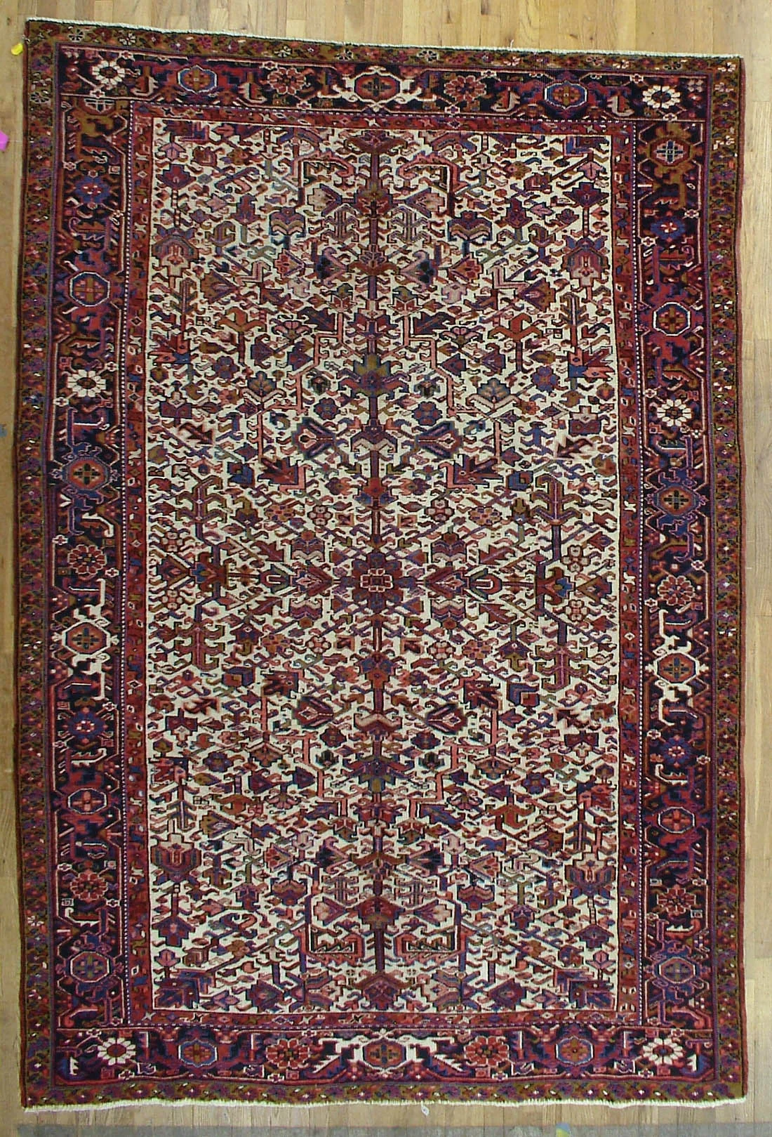 Persian Heriz Rug 7'1"x10'4"