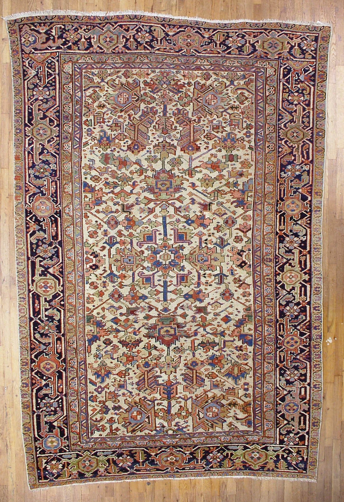 Persian Heriz Rug 7'1"x10'7"