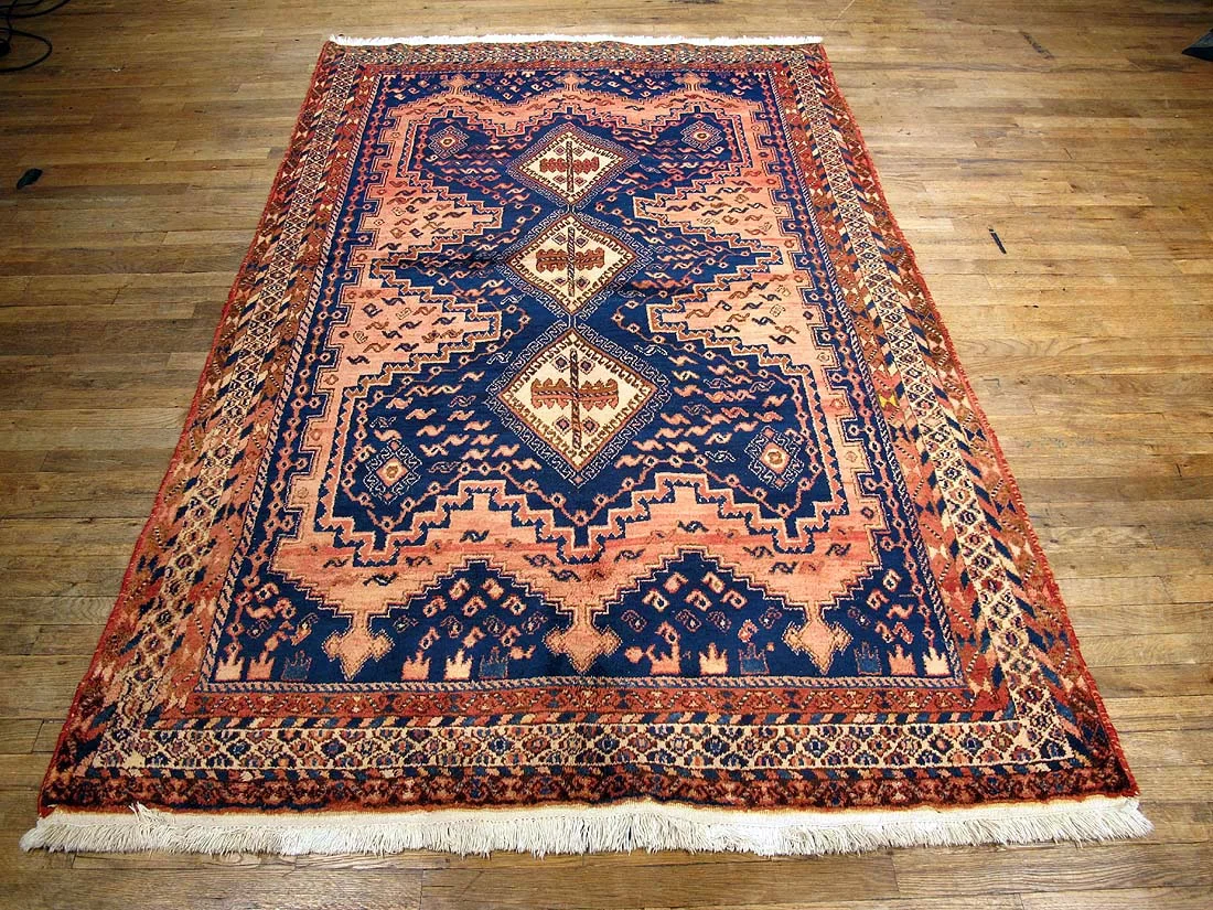 #102155 5'1"x7'11" Persian Rug