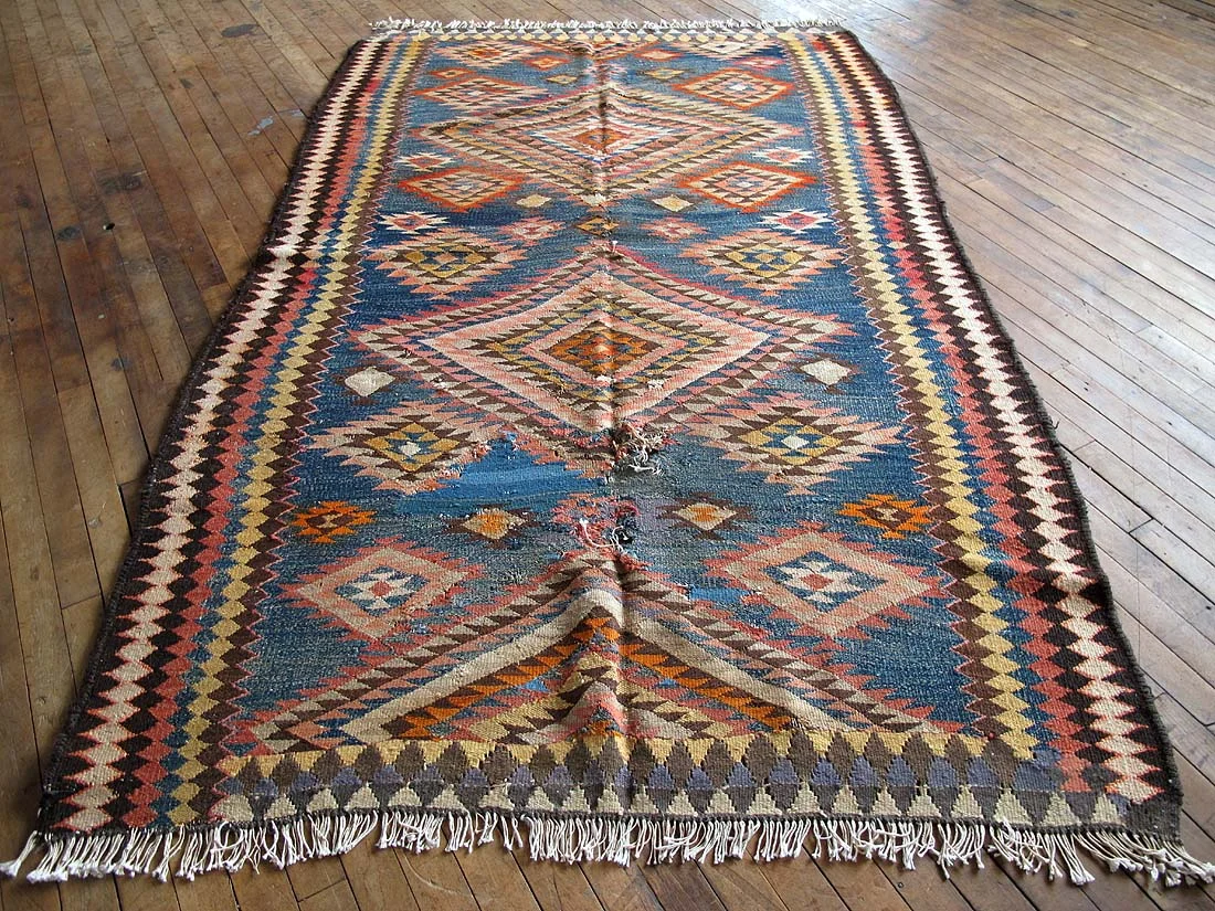 Antique Persian Kilim Rug 4'9"x7'8"