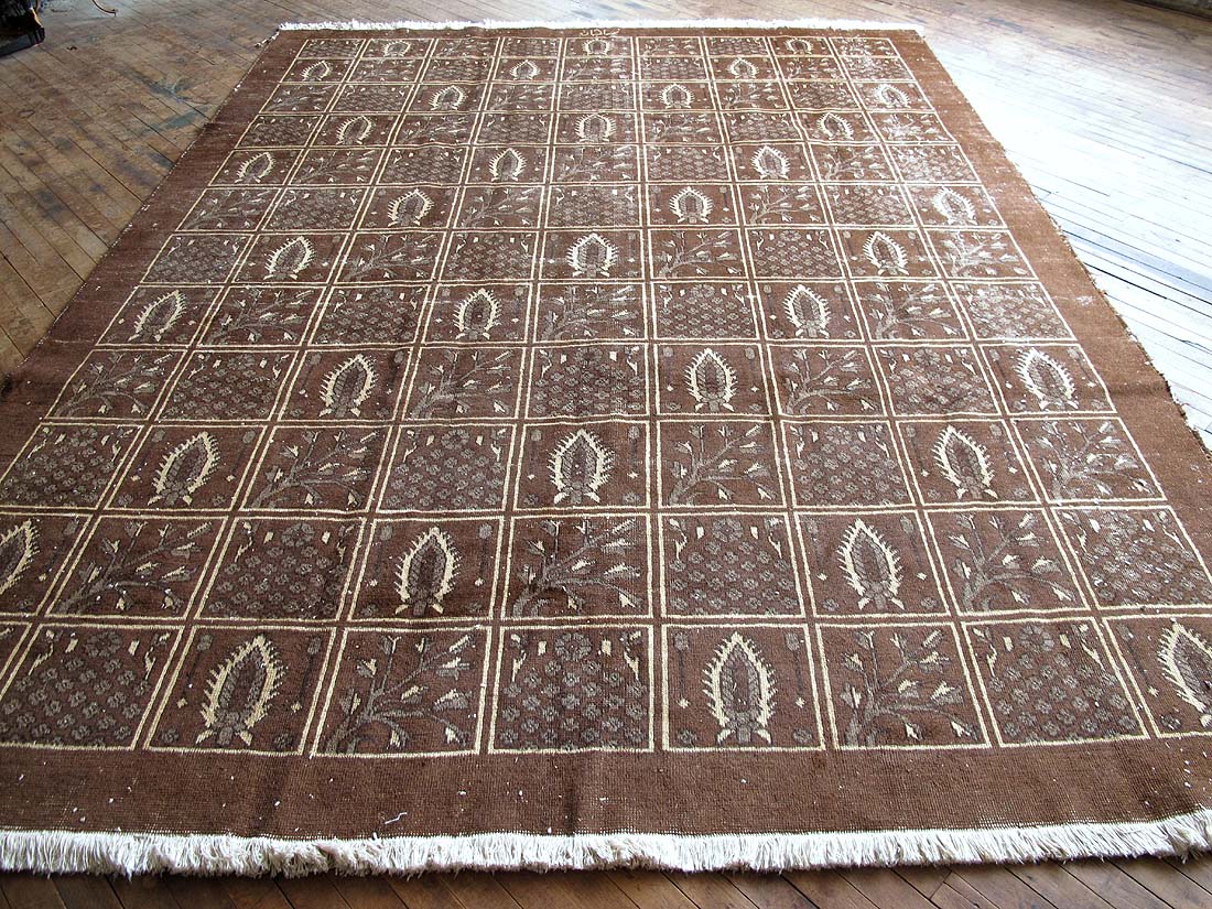 Antique Persian Bakhtiari Rug 8'8"x11'4"