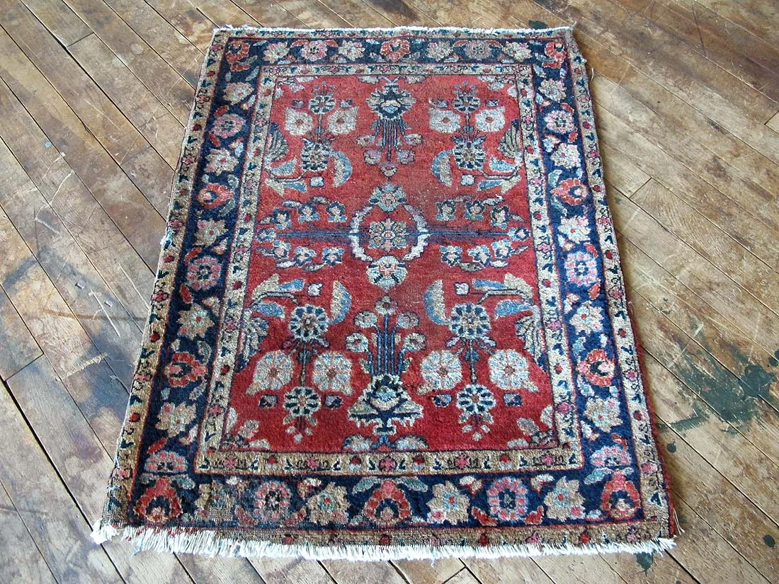 Antique Persian Sarouk Rug 2'3"x2'10"