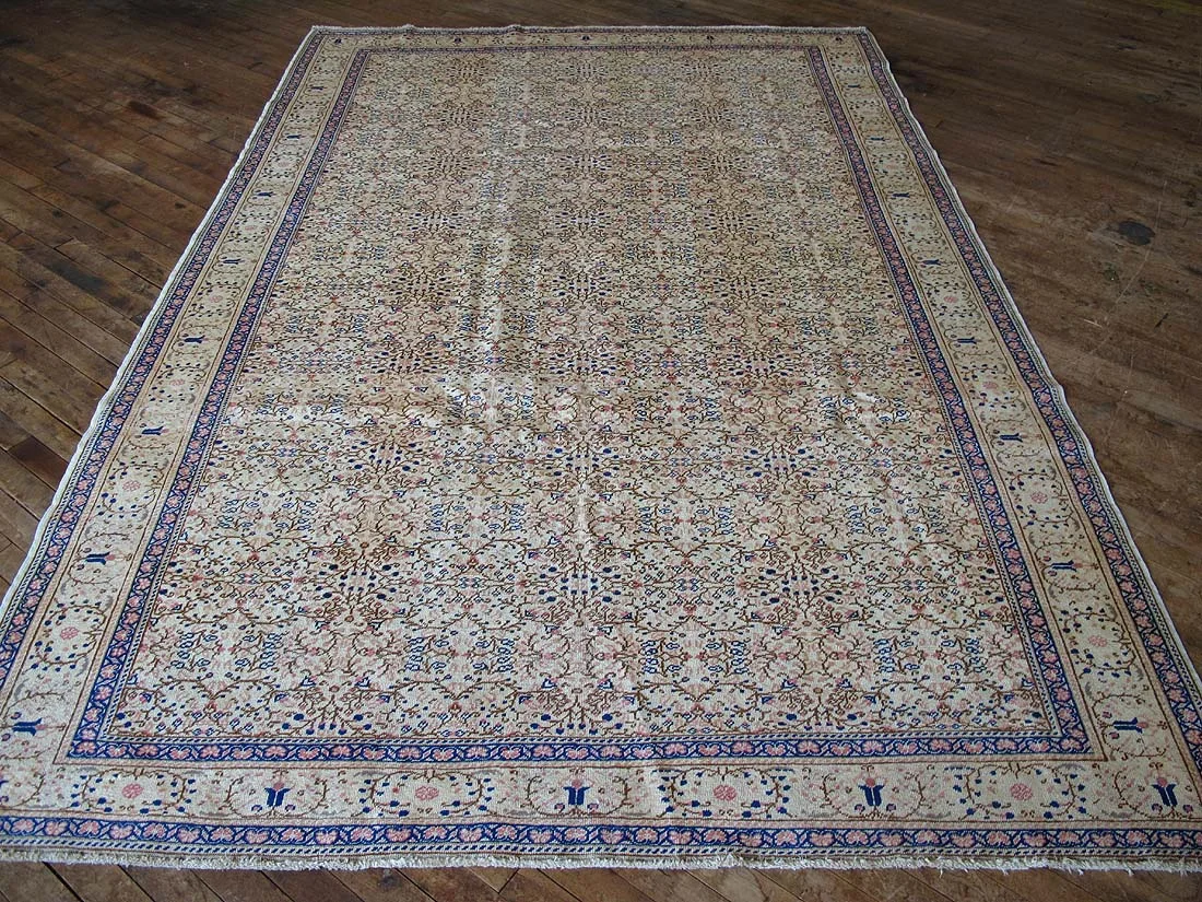Vintage Turkish Sivas Rug 6'4"x9'7"