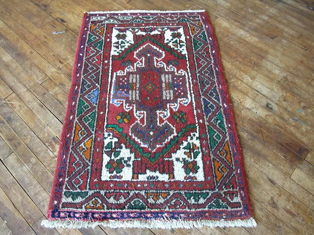 Vintage Persian Hamadan Rug 2'5"x3'10"