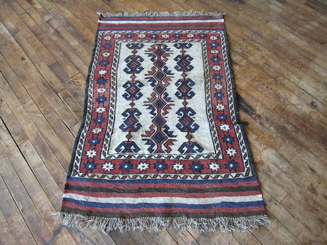 Vintage Persian Sumak Kilim 2'7"x4'1"