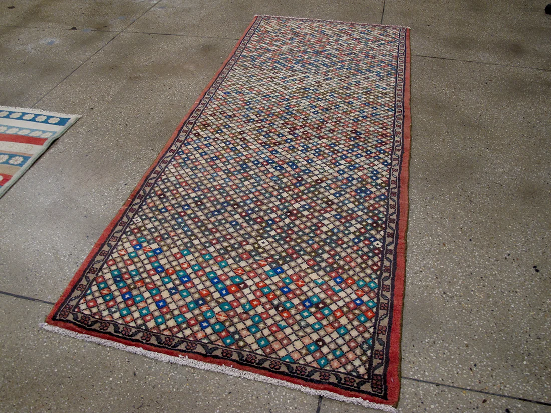 Mid Century Modern Persian Sarouk Rug 3'0"X7'0"