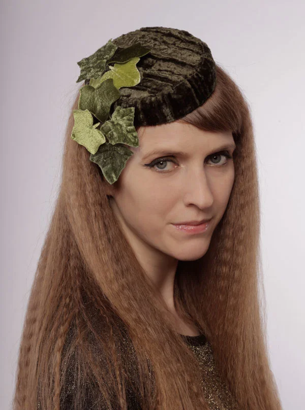 Green velvet pillbox with ivy leaves