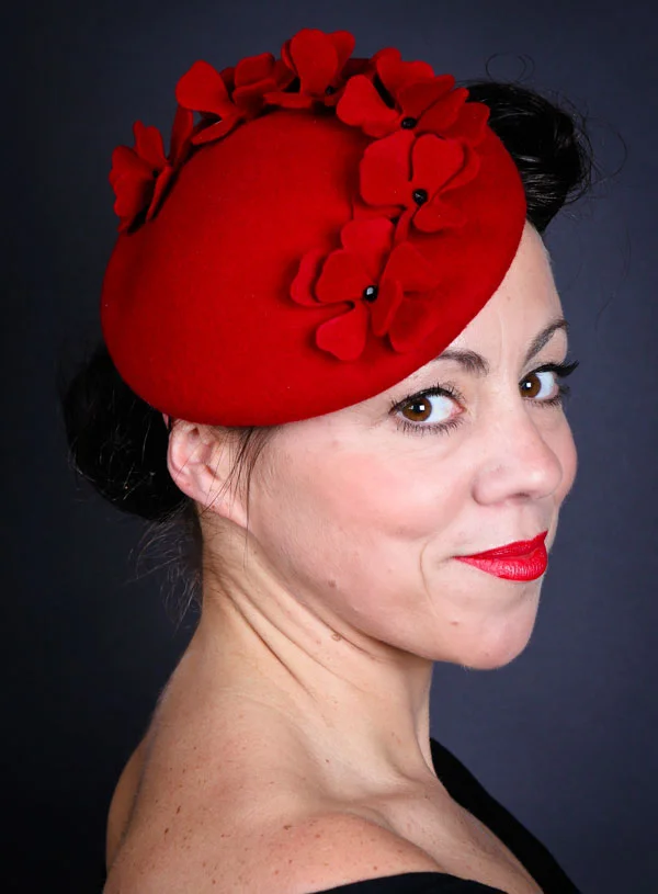 Red retro felt hat with flower trim
