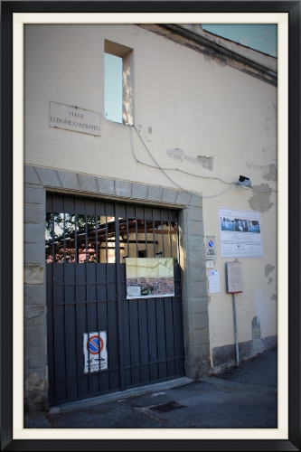  Cemetery entrance.