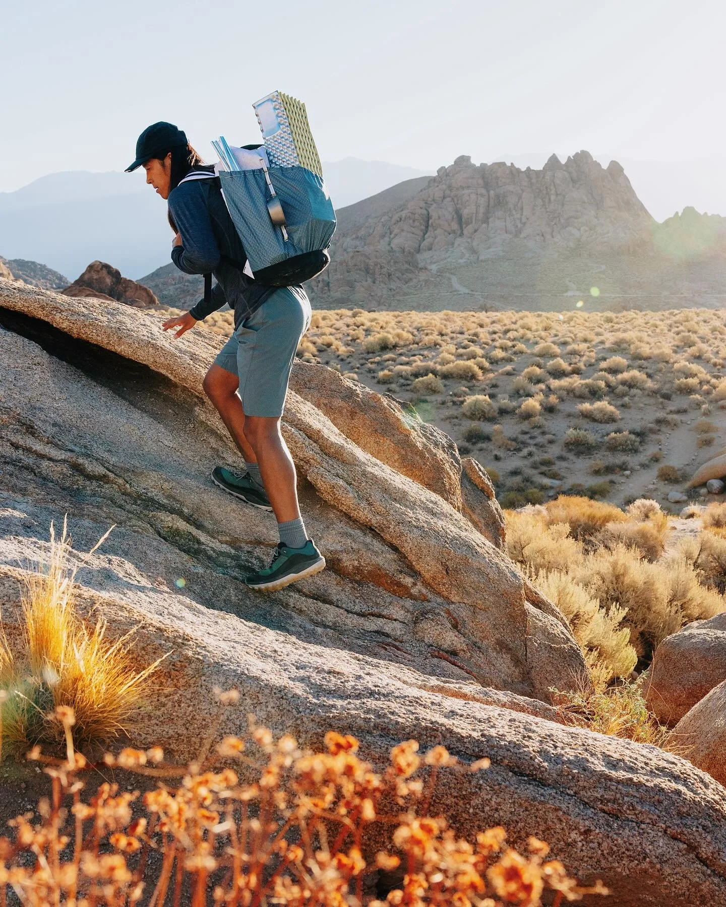 A few snaps from Alabama Hills with @dannerboots 

Creative Direction: @scrappers 
DP: @cyrus_sutton
Styling: @meru_turao
Production: @cristianpaluso
Talent: @tonyhaibang @queen_of_brit