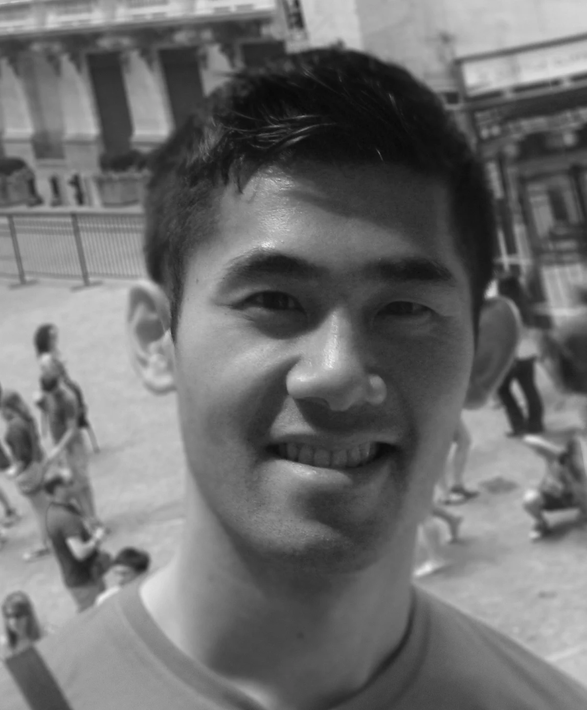 PROFILE.jpg