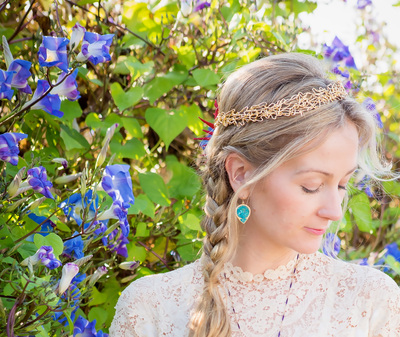Custom crown and turquoise earings 
