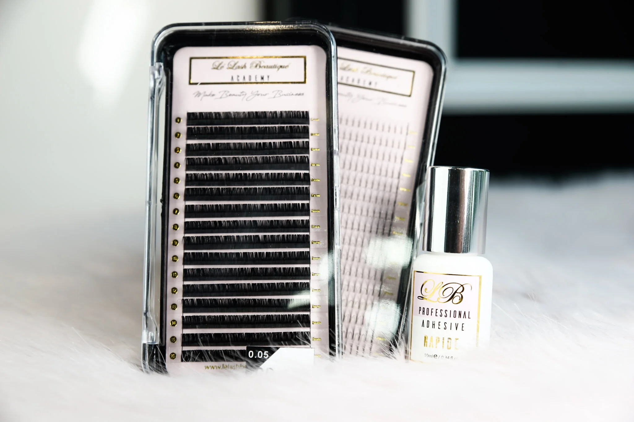 LashesNglue.jpg
