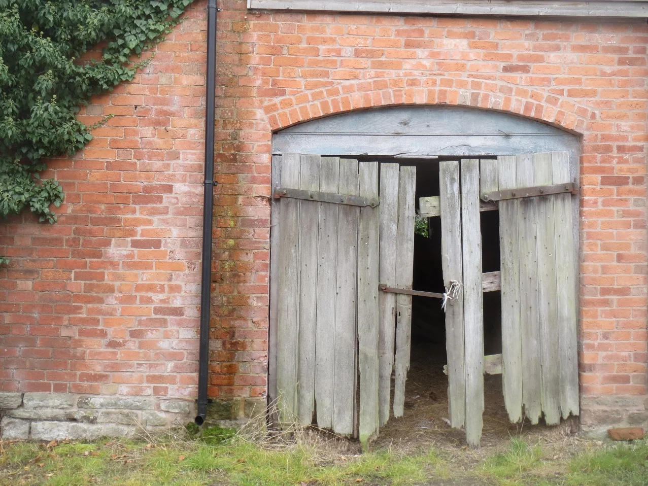 Barn door.jpg
