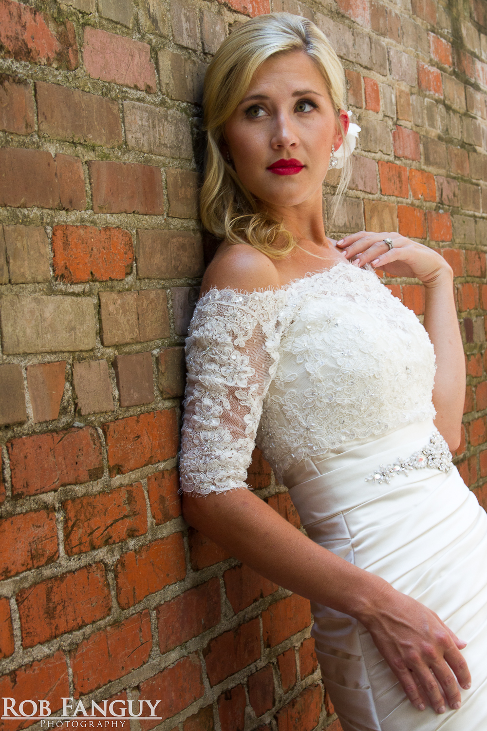 Bride brick wall KMAFQ-.jpg