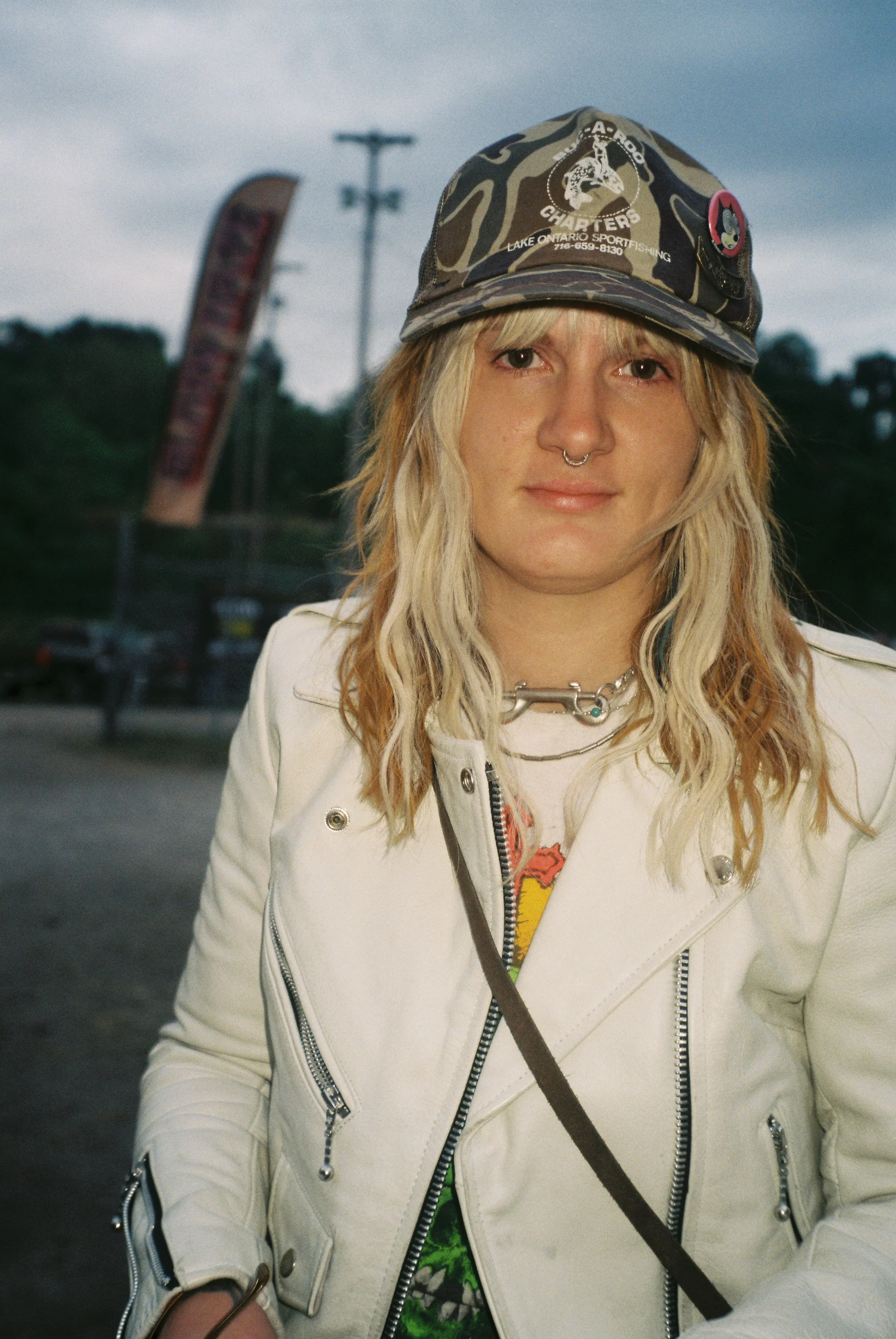 JohnJar_JohnJar-R1-034-15A.jpg