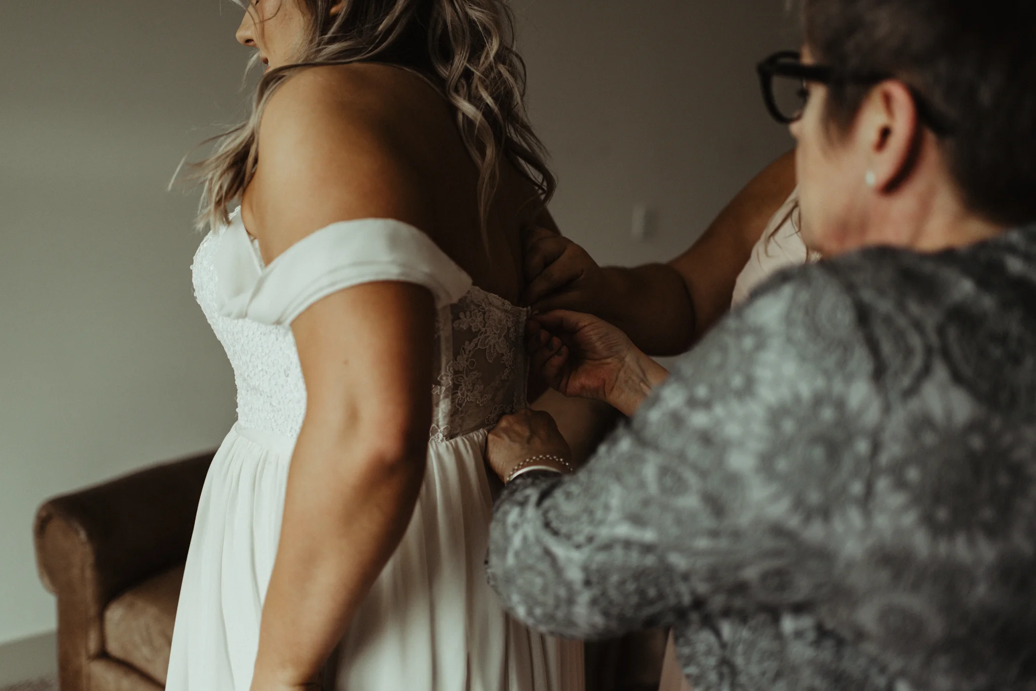W+J - Calgary Wedding Photographer - Ghost Lake - Rocky Mountain Wedding-22.jpg