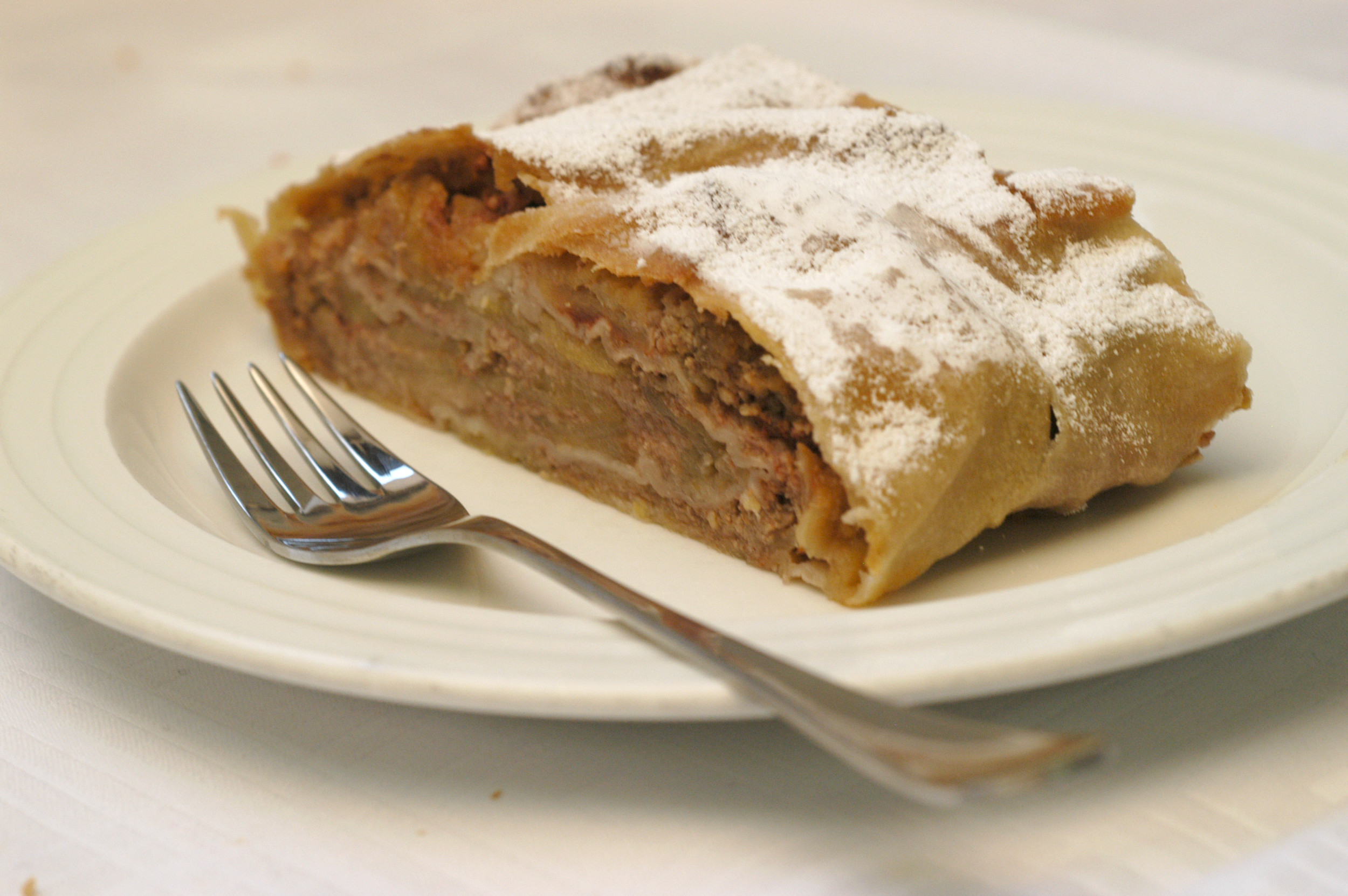 apfelstrudel 3.jpg