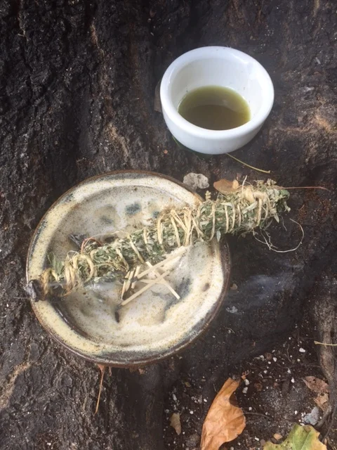  detail safe haven  Beneath cuffing season, I set up a mugwort smudging station and &nbsp;infused mugwort oil for direct application to the skin.  Mugwort is an herb that removes bad energy and calms. &nbsp; 