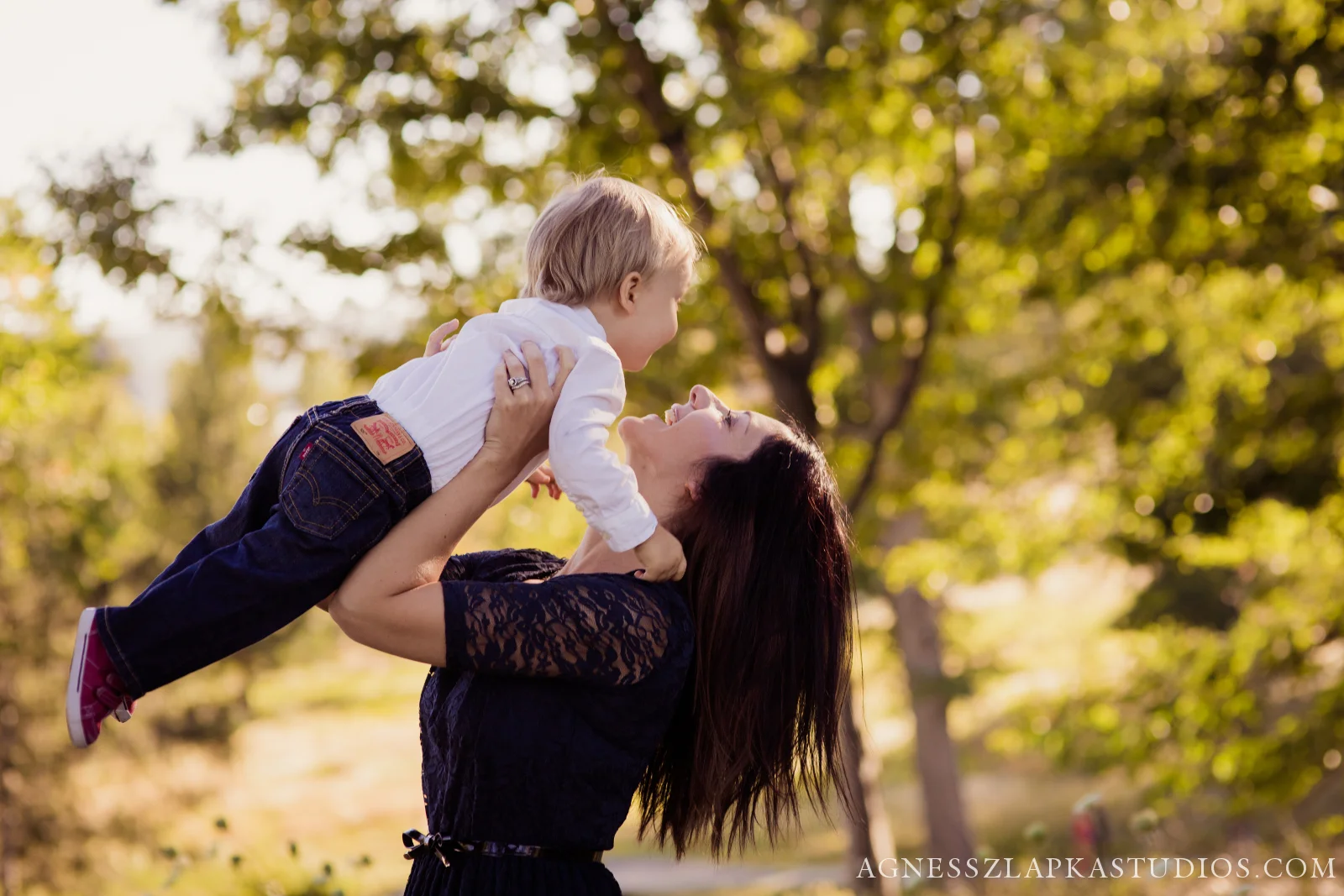 Family of Three, Cleveland, Ohio Lifestyle Photographer