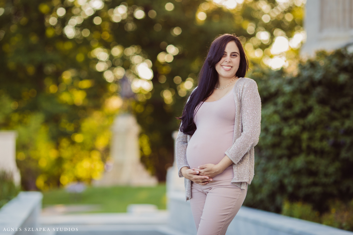 beautiful mother-to-be | clevleand pregnancy photography