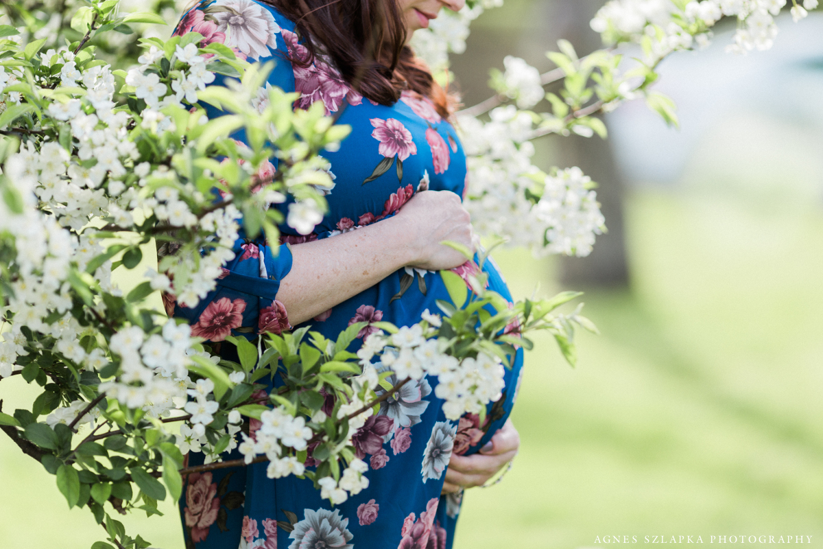 expecting a baby boy | cleveland pregnancy photographer