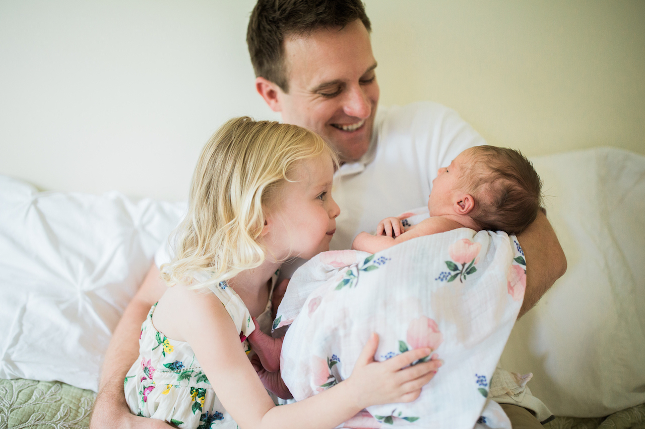father with two little baby girls | chagrin falls baby photographer