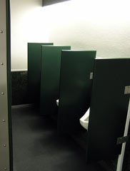 30' Deluxe Restroom Trailer 3