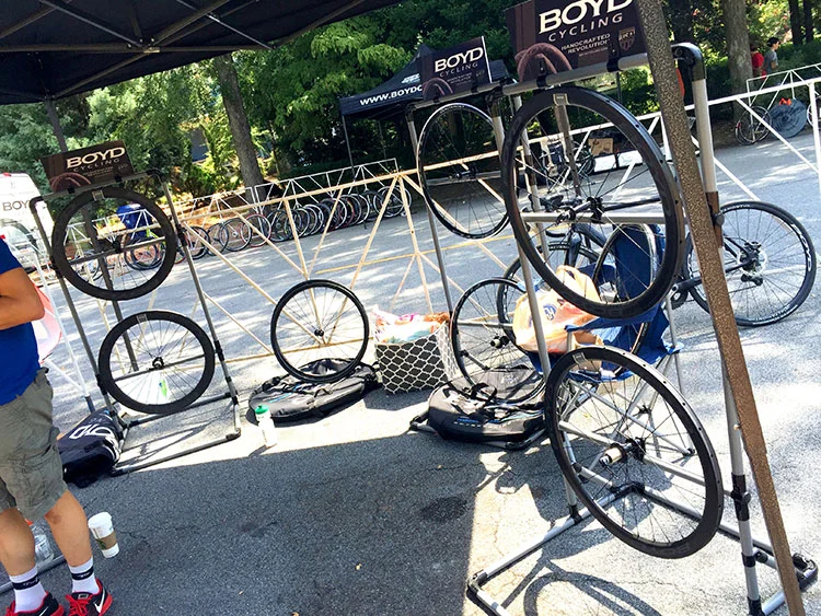 Boyd had a stand at the Grant Park Crit. I've never tried their wheels but am itching to.