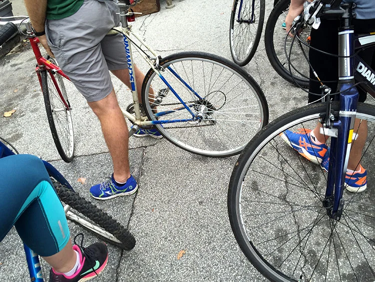Cool paint job on the old Schwinn.