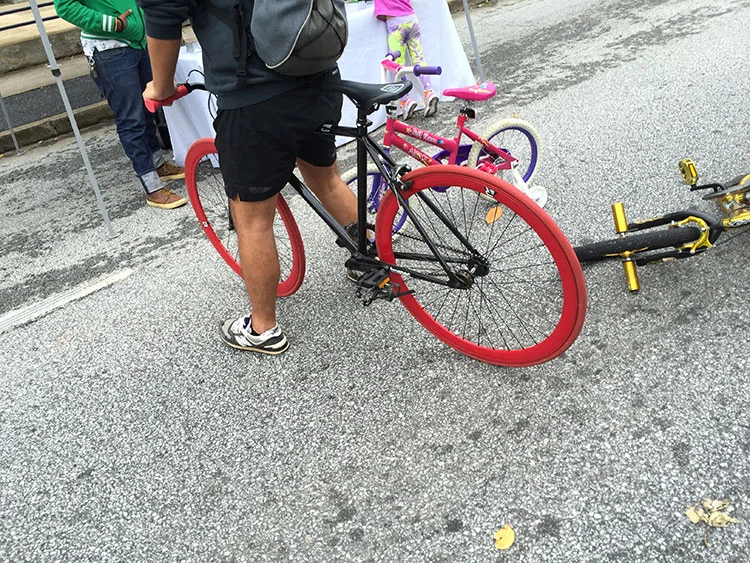 Red rims!