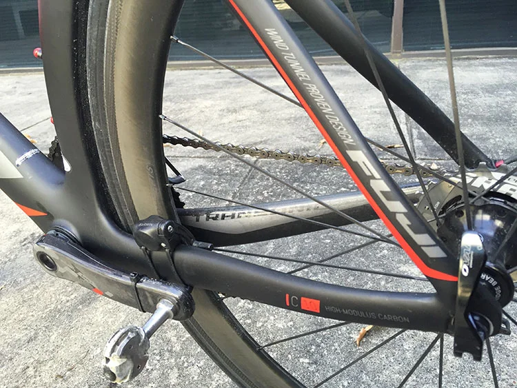The frame uses their C10 High-Modulus Carbon - Fuji's highest end carbon.