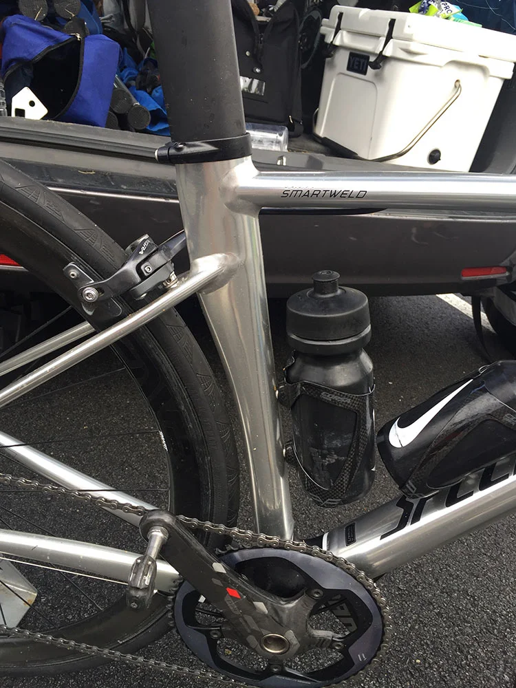 First time seeing the high end Specialized Allez frameset in the flesh.