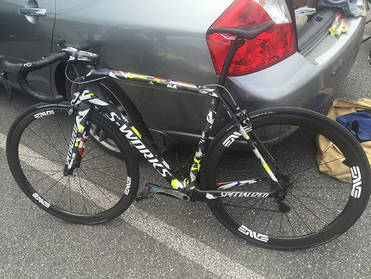 LOVE the paint scheme on the Peter Sagan Tarmac.