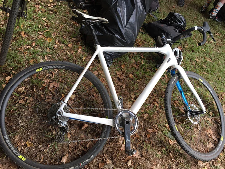 Def seeing a bit of a trend of people sanding down and painting their bikes solid. The Oval wheels make me suspect this was a Fuji.