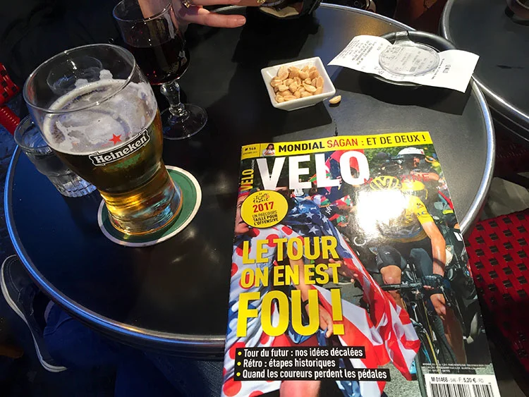 Sweeeeeeeeeet can't wait to watch the TDF with notes from a French mag.